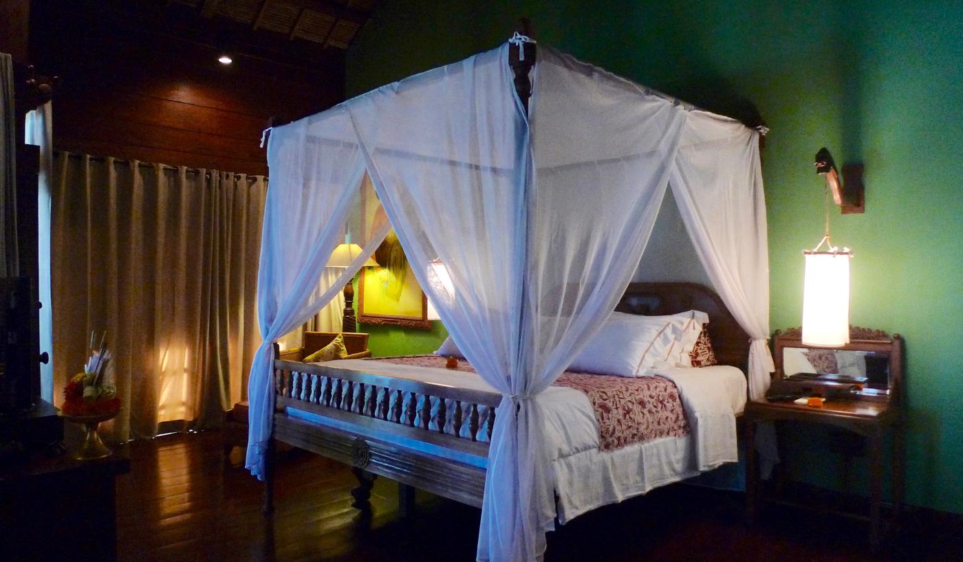Hotel Tugu Bali Renjang Room Bedroom