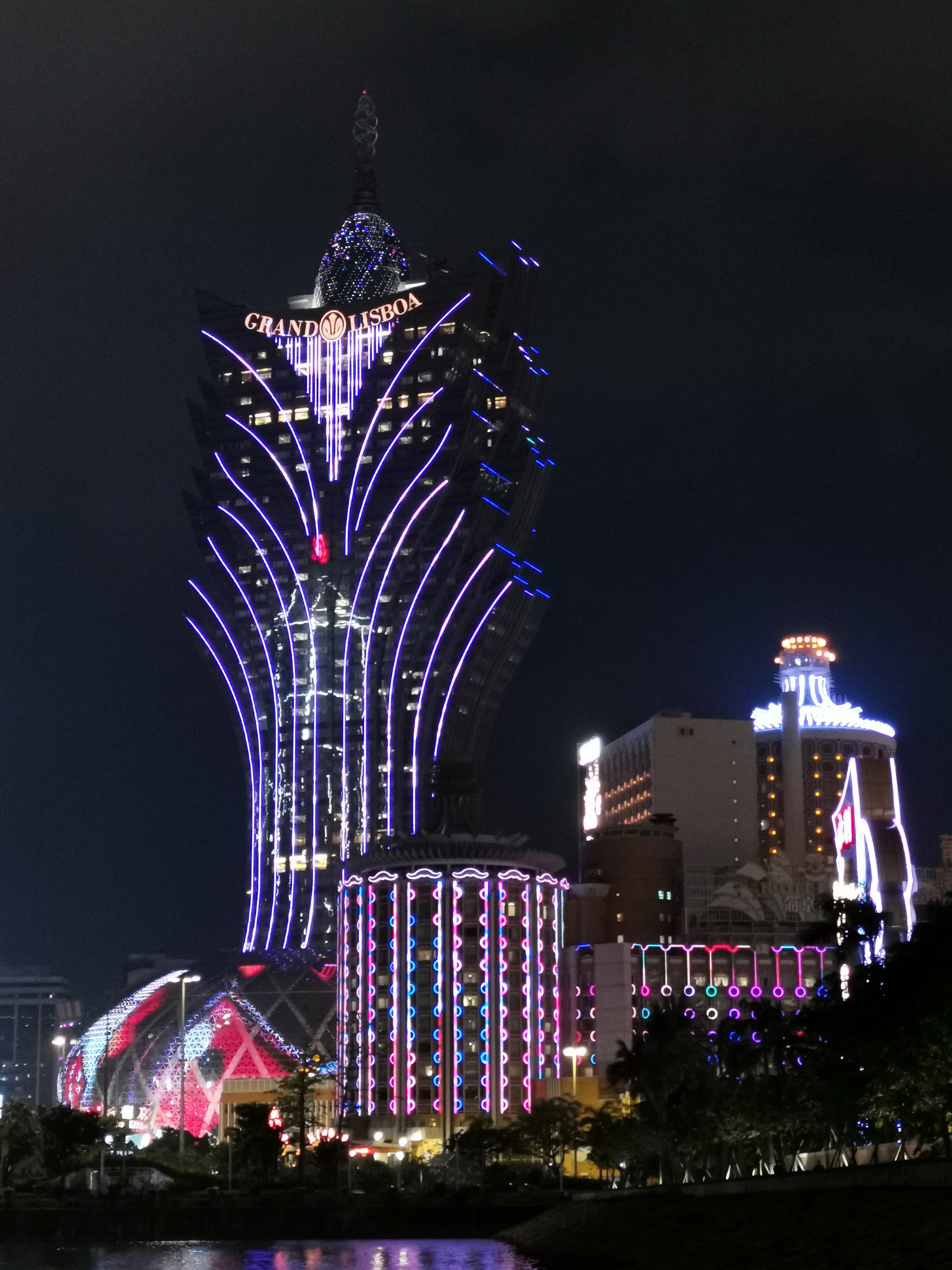 Grand Lisboa Hotel, Macau - Savour BlackBookAsia